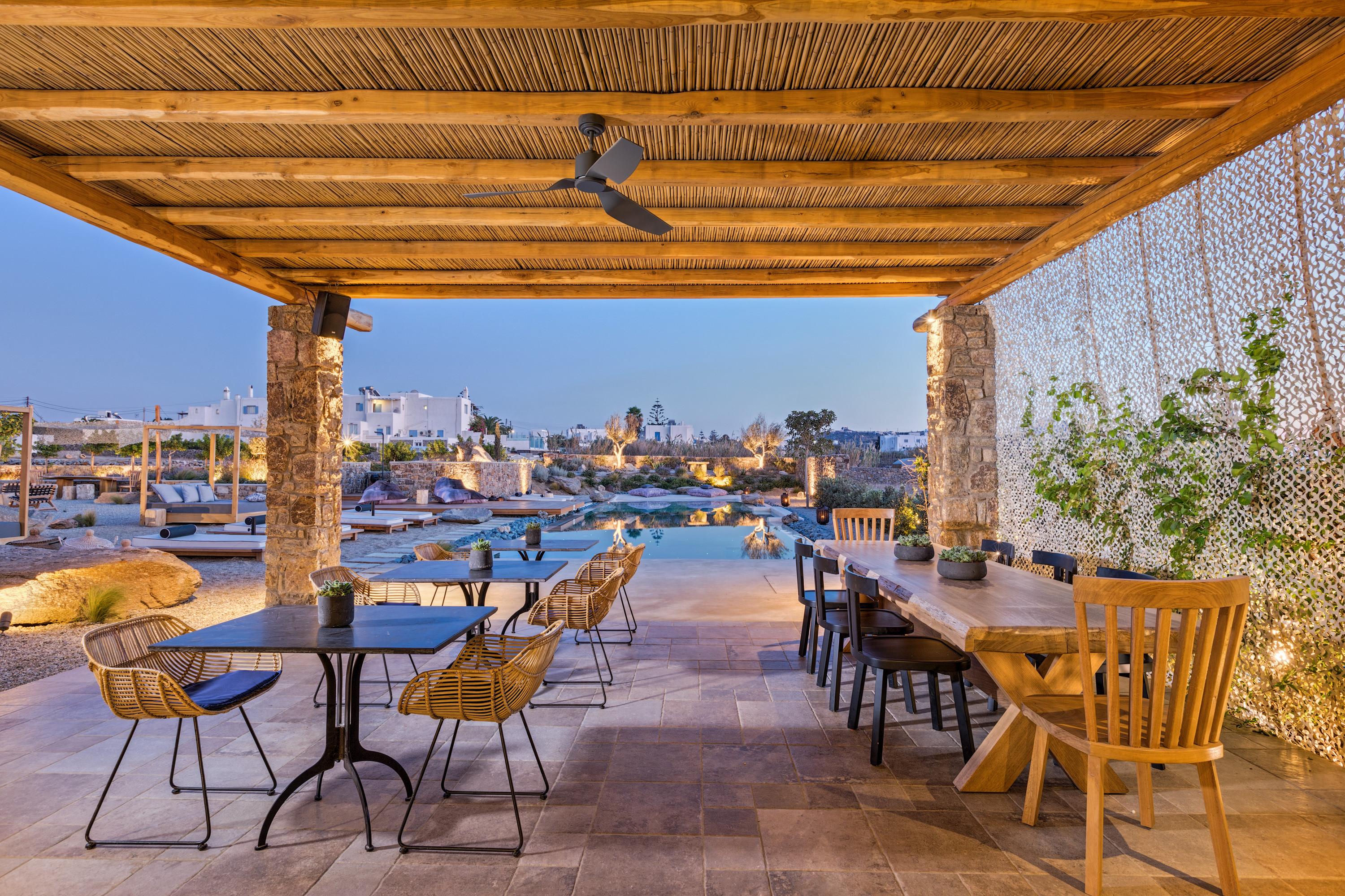 Portes & Mykonos מלון